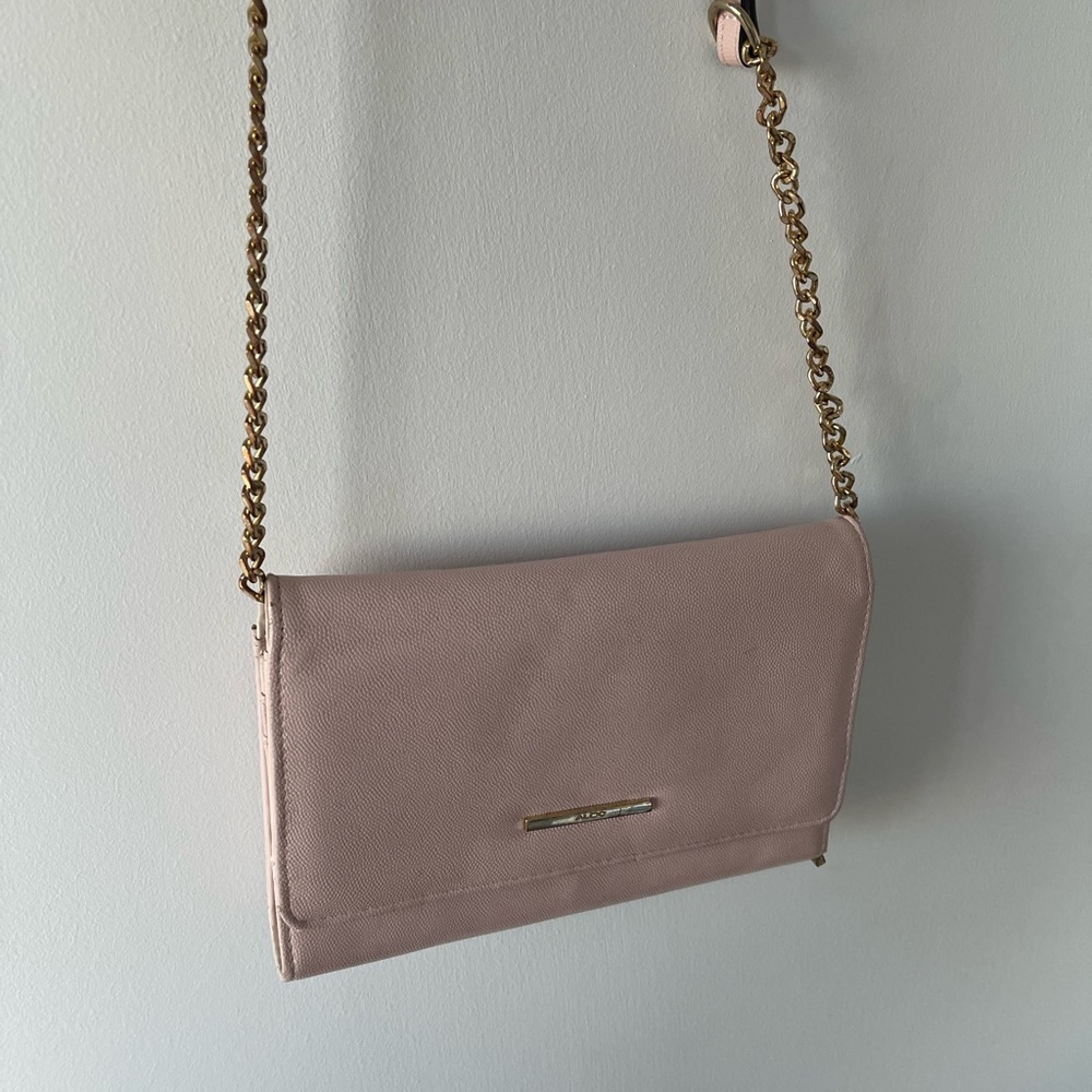 Purses - Picture 8 of 15